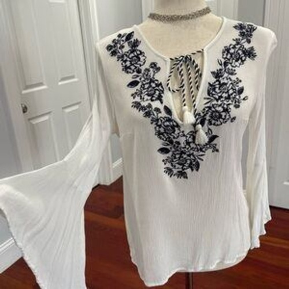 H&M Women White Beachy Boho Cottagecore Gauze Bell Sleeve Tassel Blouse XS
